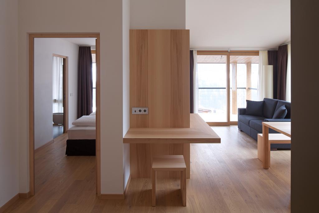 Residence Larciunei Ортизеи Экстерьер фото