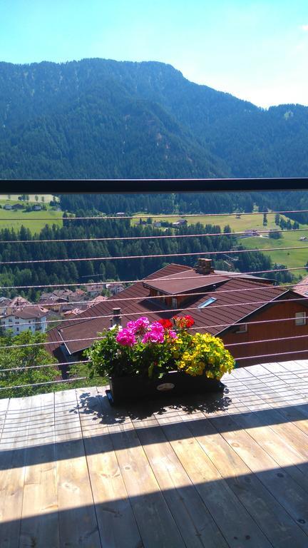 Residence Larciunei Ортизеи Экстерьер фото