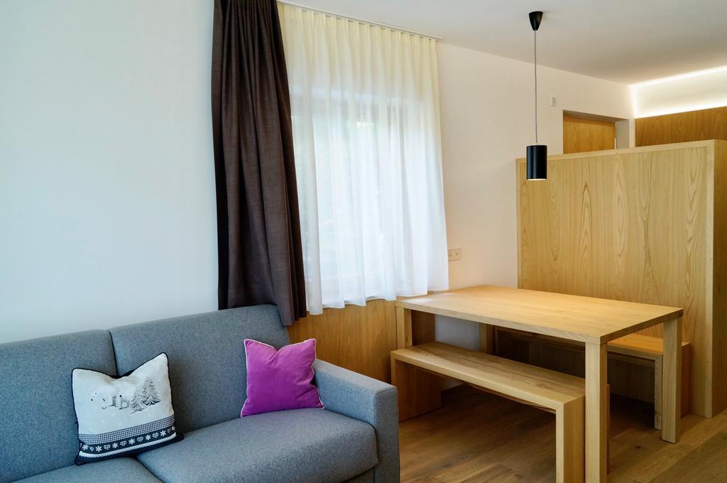 Residence Larciunei Ортизеи Экстерьер фото