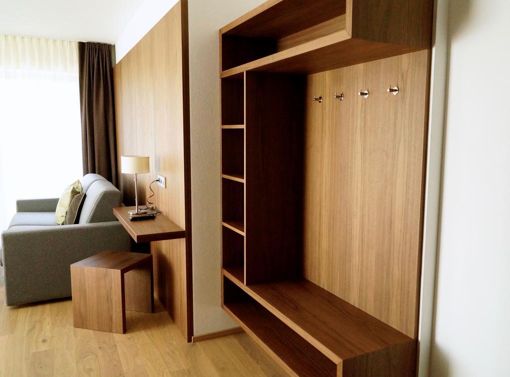 Residence Larciunei Ортизеи Экстерьер фото