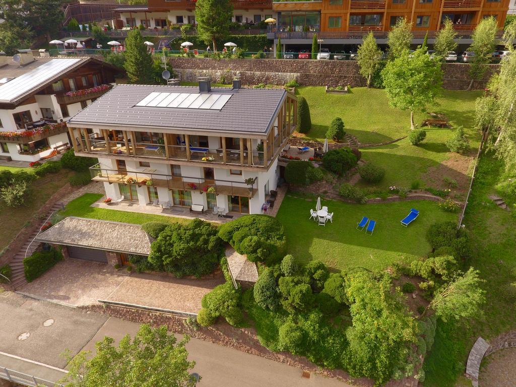Residence Larciunei Ортизеи Экстерьер фото